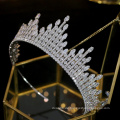 Europa Elegante AAAZircon Zirkonia CZ Crystal Bling Glänzendes Gold Royal Pageant Crown Braut Hochzeit Kopfbedeckung Tiara